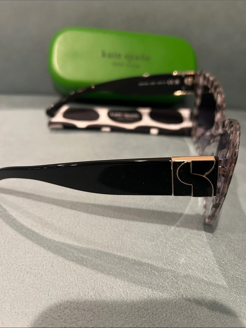 kate spade key details
